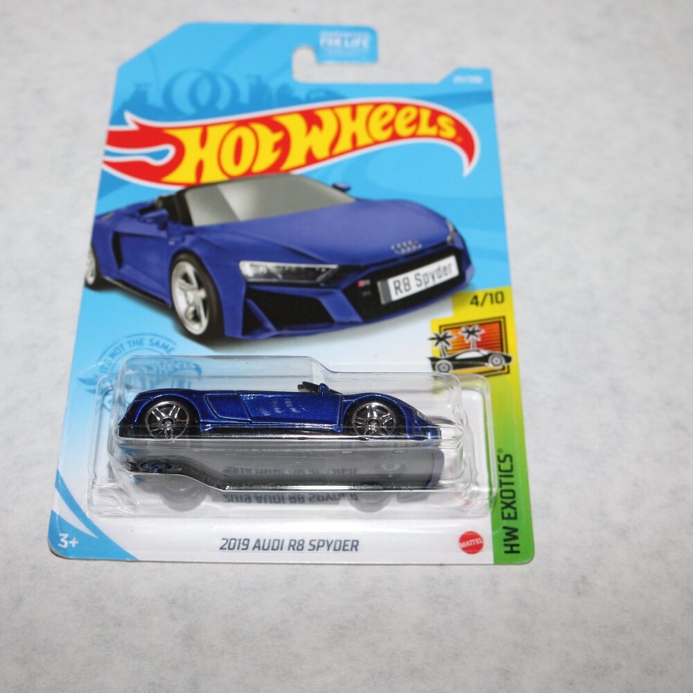 Hot Wheels Exotics lot of 5 all new - Picture 4 of 7